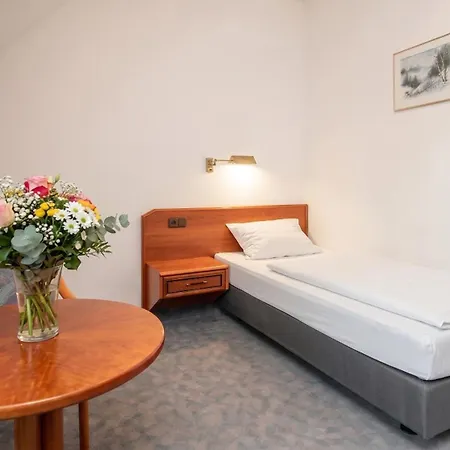 Zur Lichtenburg Hotel